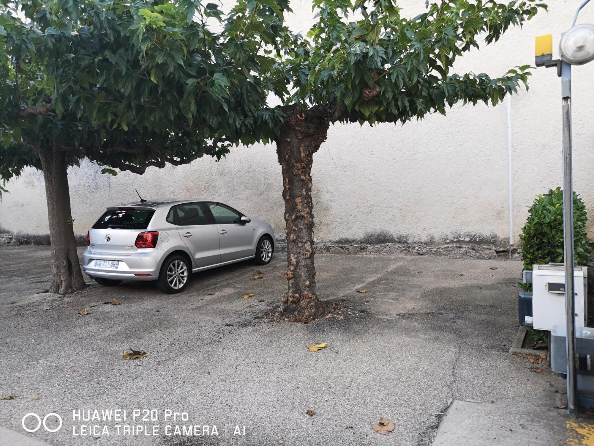 Le Pandora, Proche Tour Magne, Parking Et Terrasse Apartment Nîmes Exterior foto